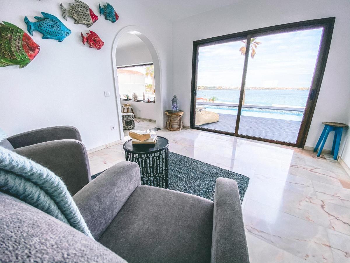 Villa Los Flamencos By Veaco- Beachfront & Pool Corralejo Exterior photo
